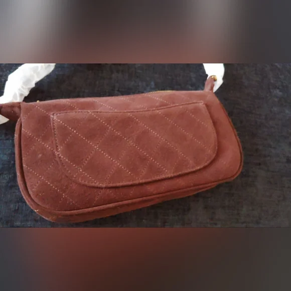 Luxury Inspired Brown Quilted Shoulder Bag - Picture 2 of 6